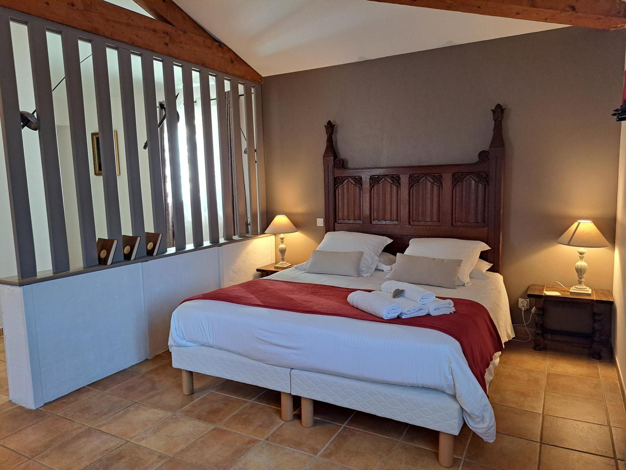 La Barde Montfort, Votre Maison D'Hotes A 4 Kms De Sarlat Dordogne Витрак Экстерьер фото